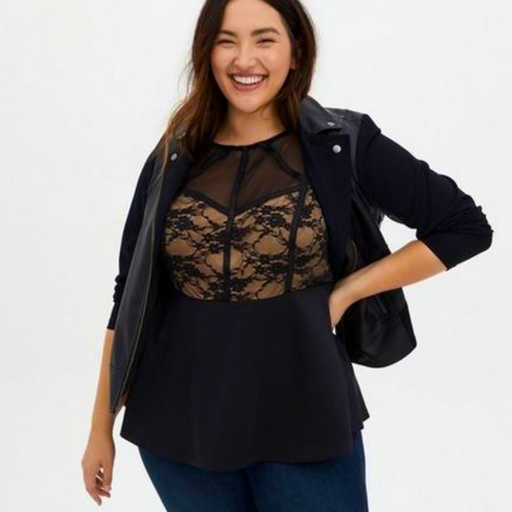 NWT|Torrid| Black Lace Corset| Size 3